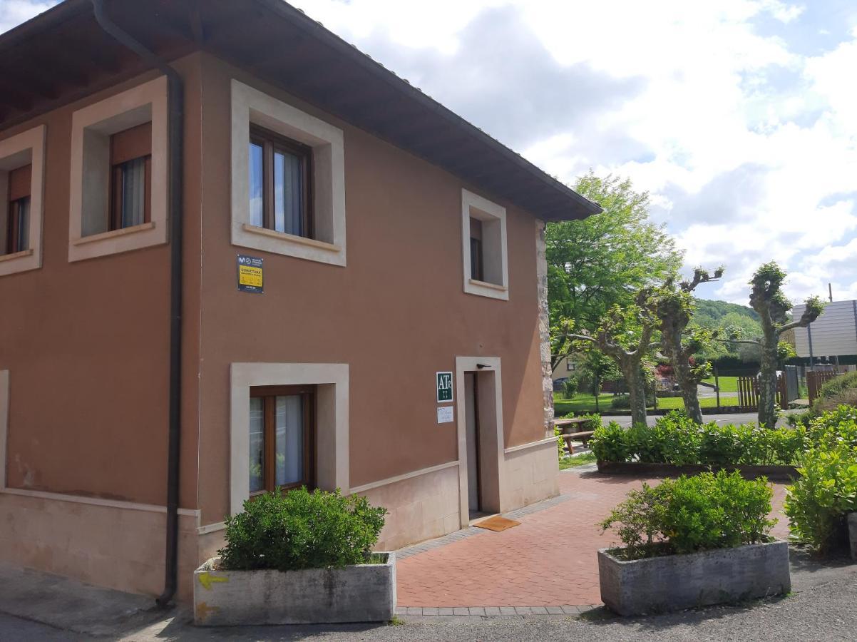 El Puentin Del Sella Con Wifi Y Parking Gratuito Daire Onís Dış mekan fotoğraf